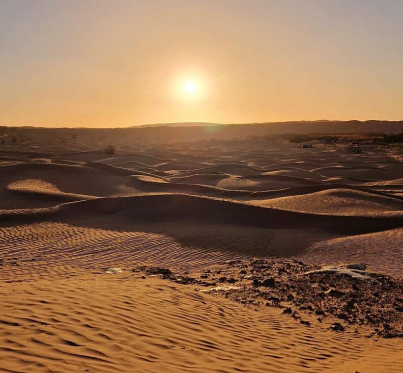 Tramonto sulle dune del Sahara durante il viaggio Capodanno Wild Sahara con AF Travel Firenze